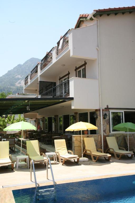 Barbaros Apart Hotel Турунч Екстер'єр фото