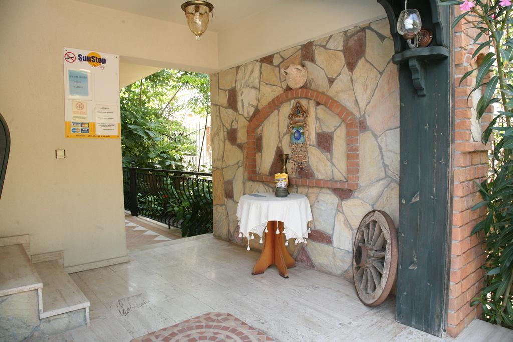 Barbaros Apart Hotel Турунч Екстер'єр фото