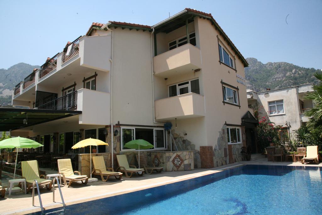 Barbaros Apart Hotel Турунч Екстер'єр фото